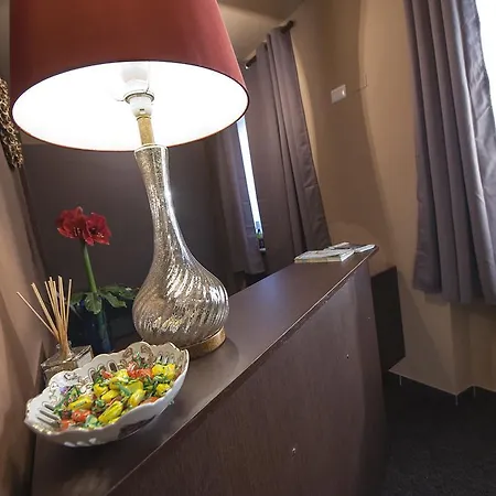 Romeo House Гостевой дом